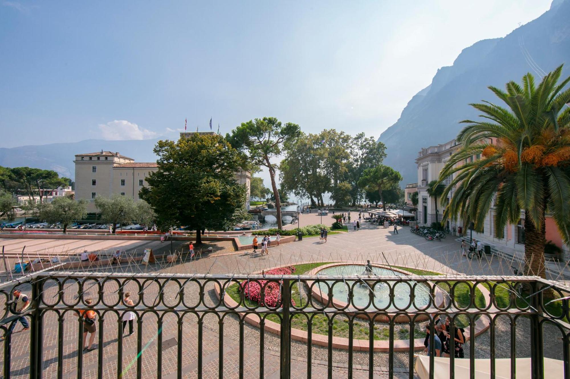 Residenza Rocca del Lago Riva del Garda Exterior foto